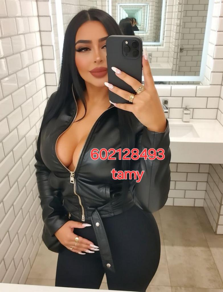 Chica busca chico en Barcelona: 