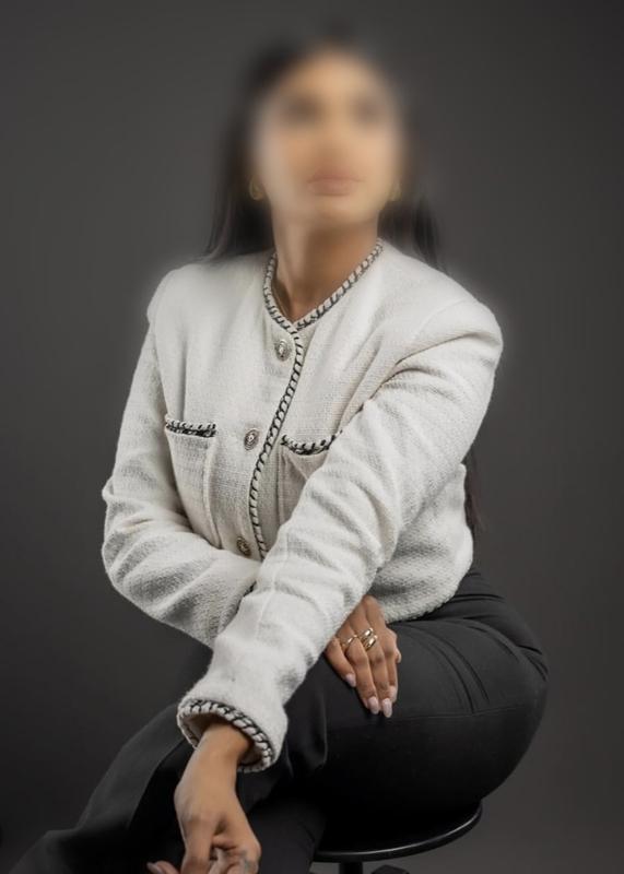 610829556: Chica busca chico en Barcelona