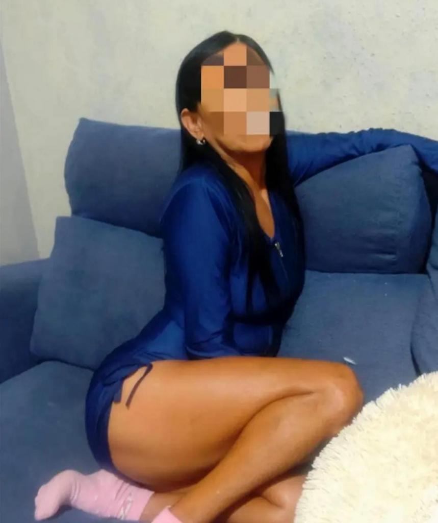 Chica busca chico en Barcelona: 
