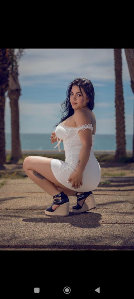 Chica busca chico en Cádiz: Chica busca chico