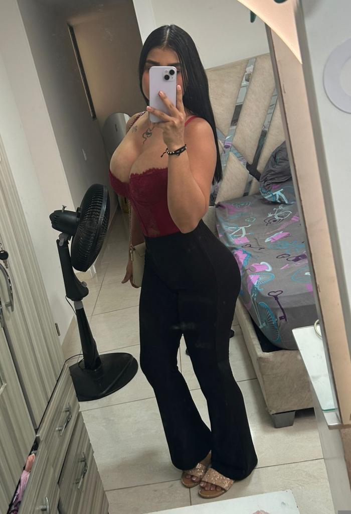 742082706: Chica busca chico en Zaragoza