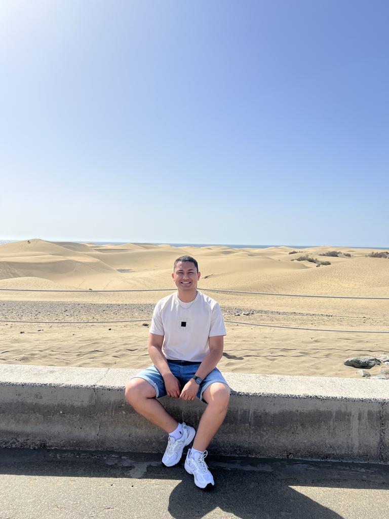 Chico busca chica en Las Palmas: 