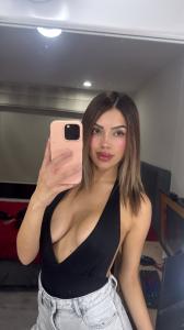 647220929: Chica busca chico en Mallorca