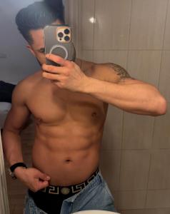 657675283: Chico busca chica en Las Palmas