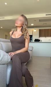 631326996: Chica busca chico en Murcia