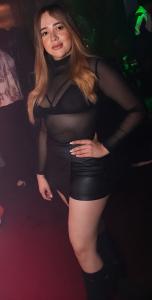 635115530: Chica busca chico en La Coruña