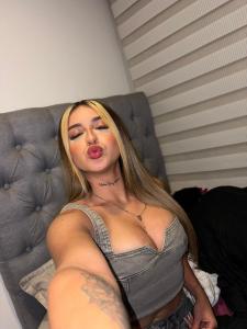 613853376: Chica busca chico en Alicante