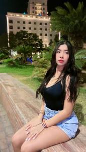 604344693: Chica busca chico en Málaga