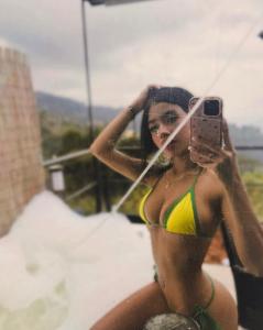 694211126: Chica busca chico en Mallorca