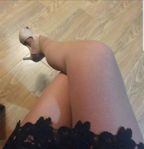 675642421: Chica busca chico en Cádiz