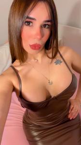 664536248: Chica busca chico en Murcia