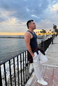 679034217: Chico busca chica en Málaga