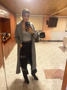 604127370: Chica busca chico en Albacete