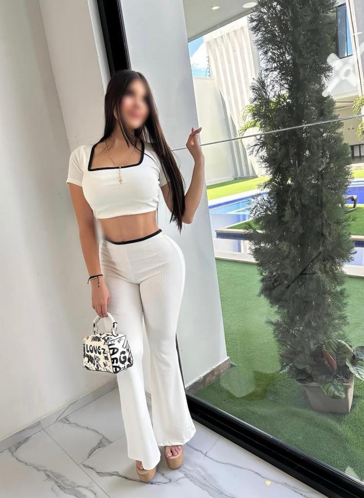 Chica busca chico en Sevilla: 