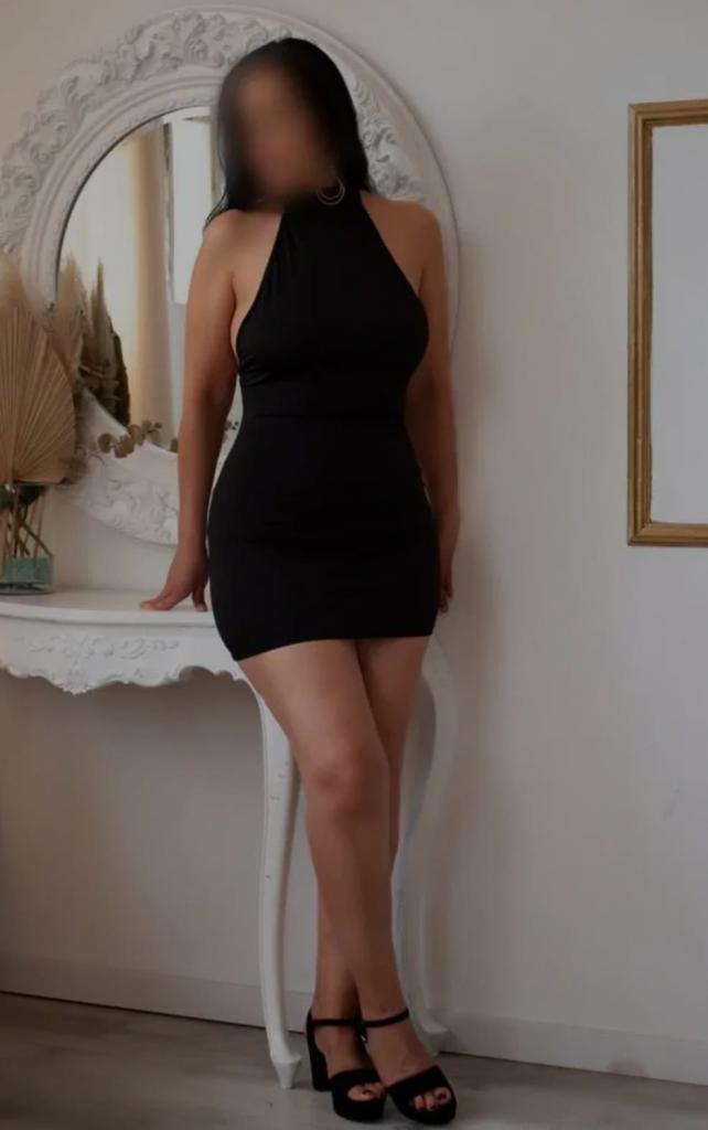 Chica busca chico en Huelva: 