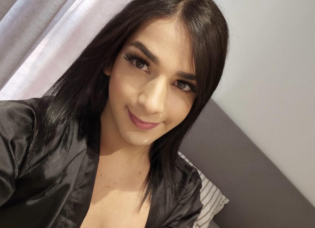 613458728: Transexual en Sevilla