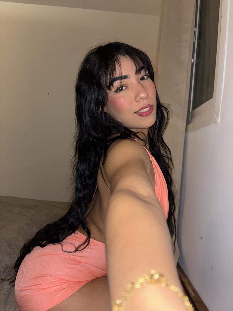 614498695: Chica busca chico en Mallorca