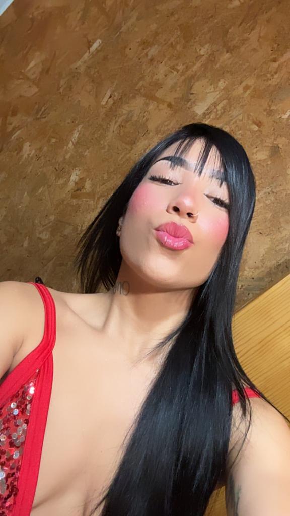 614498695: Chica busca chico en Mallorca