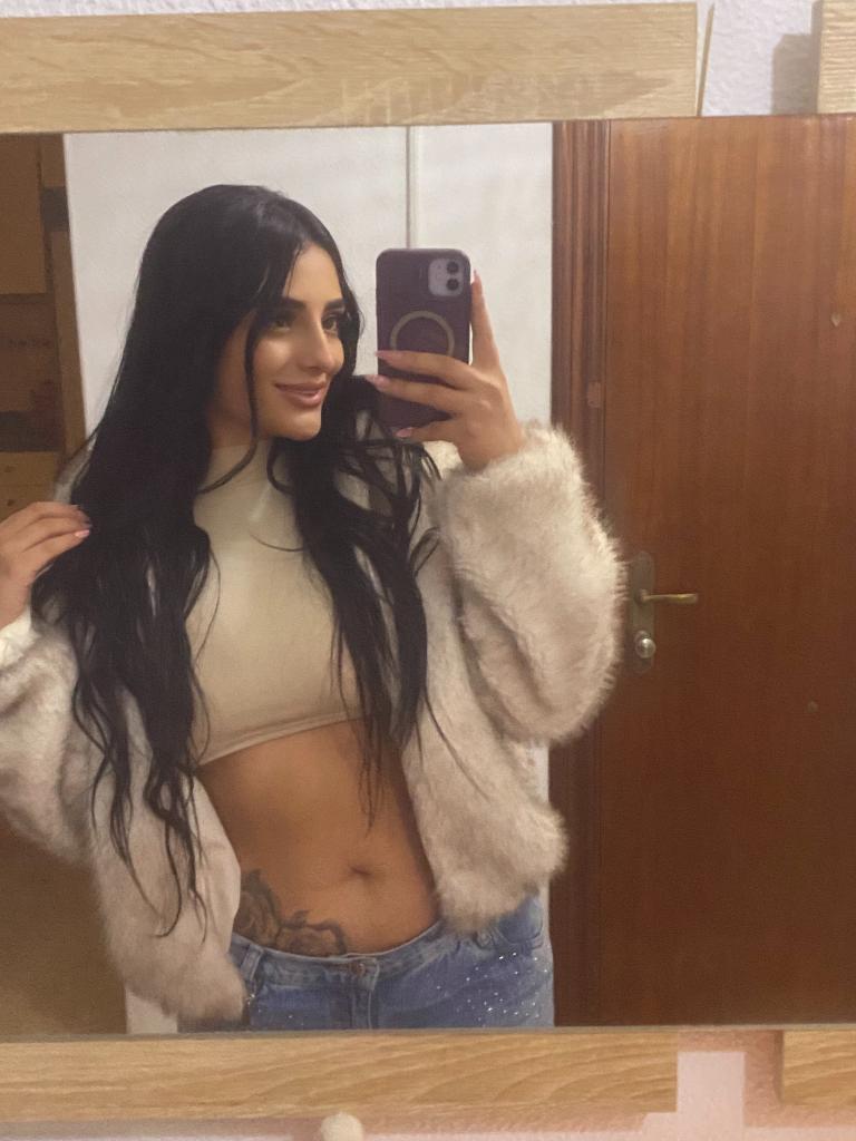 610363232: Chica busca chico en Zaragoza