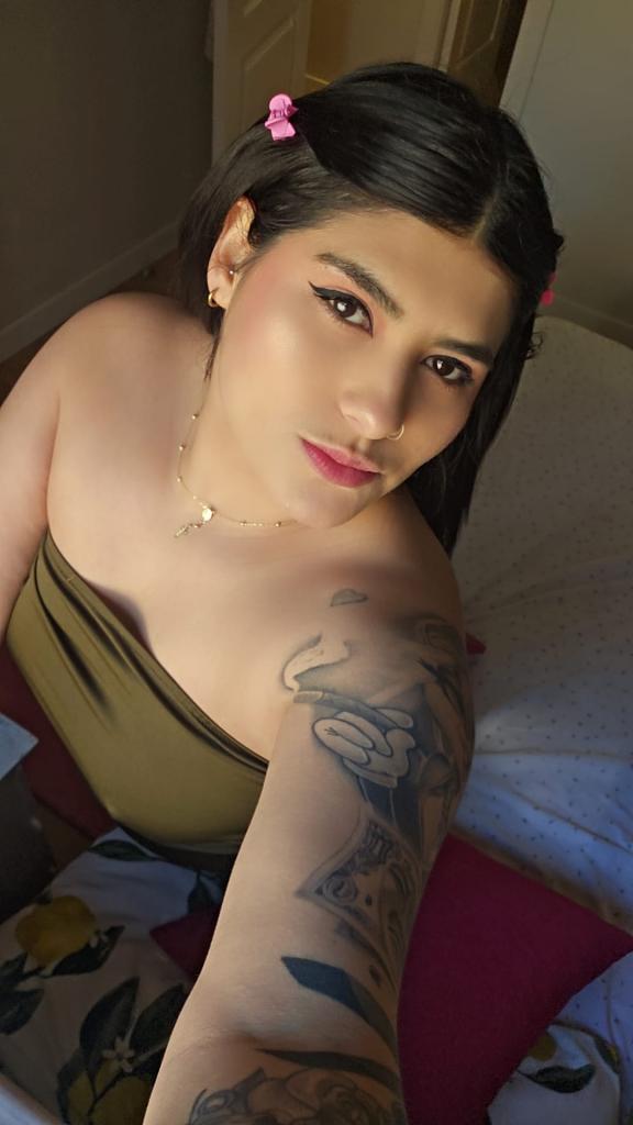 Chica busca chico en Cádiz: 