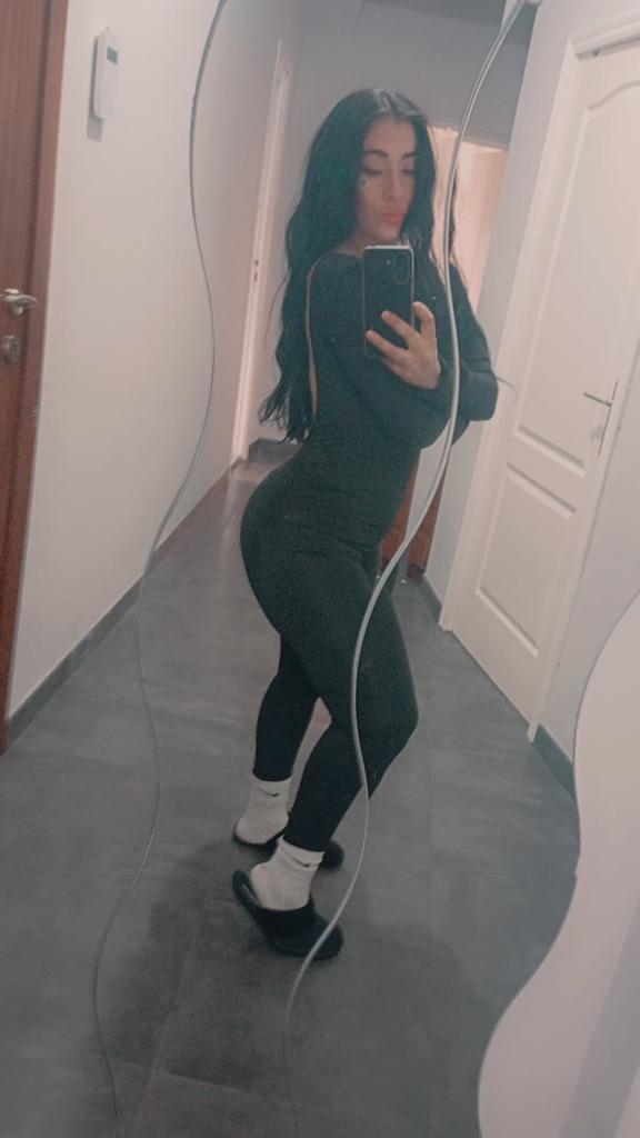 Chica busca chico en Sevilla: 