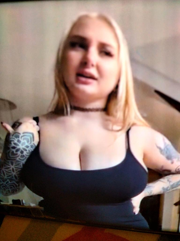 Chica busca chico en Barcelona: 