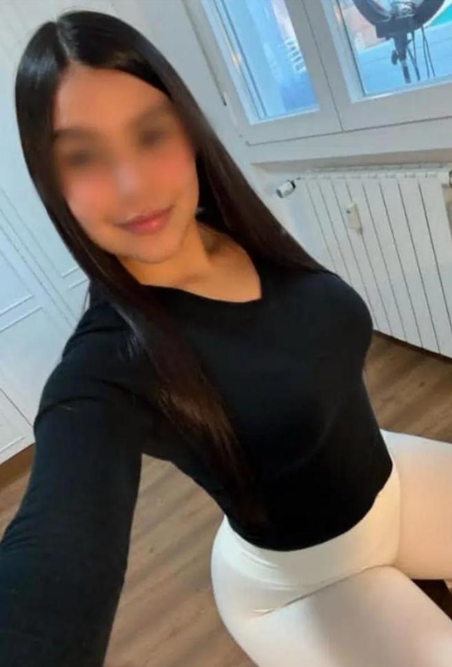 Chica busca chico en Murcia: 
