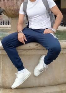 613071941: Chica busca chico en Orense