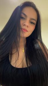 611272193: Chica busca chico en Sevilla
