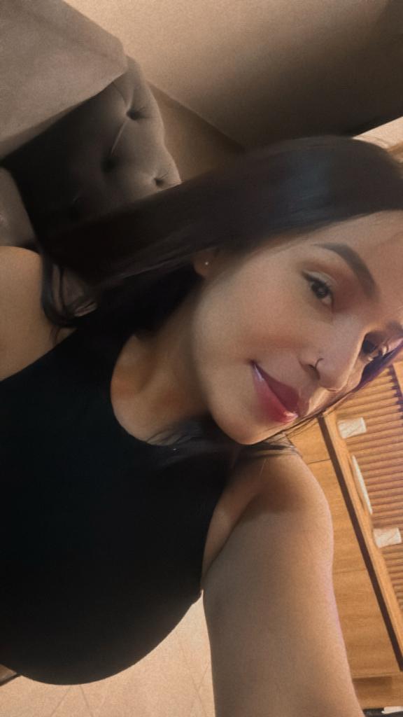 Chica busca chico en Ibiza: 