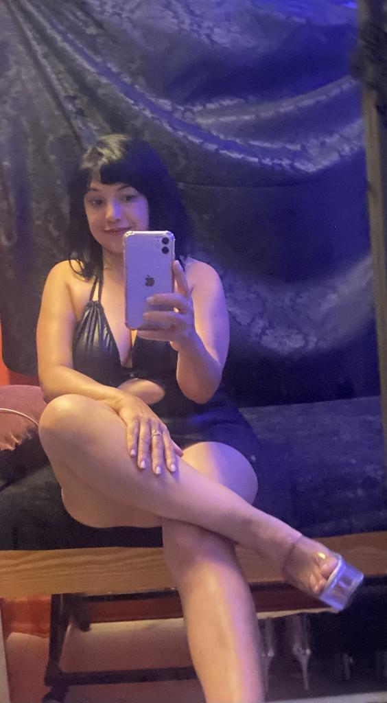 Chica busca chico en Las Palmas: Chica busca chico