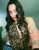 663092104: Chica busca chico en Barcelona