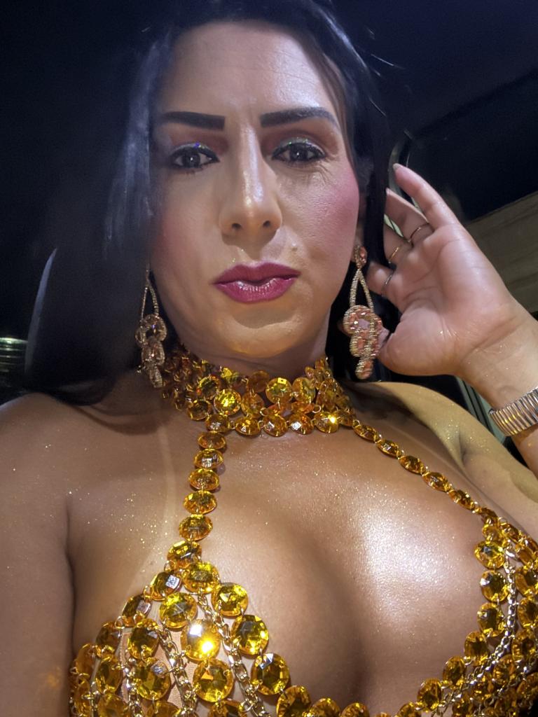 663109857: Travesti en Sevilla