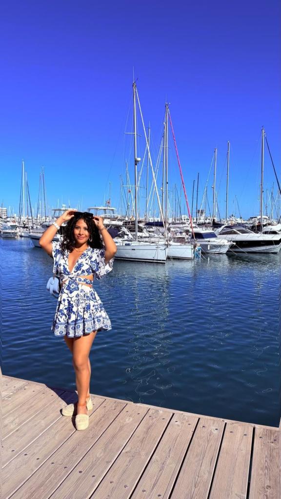 602487198: Chica busca chico en Ibiza