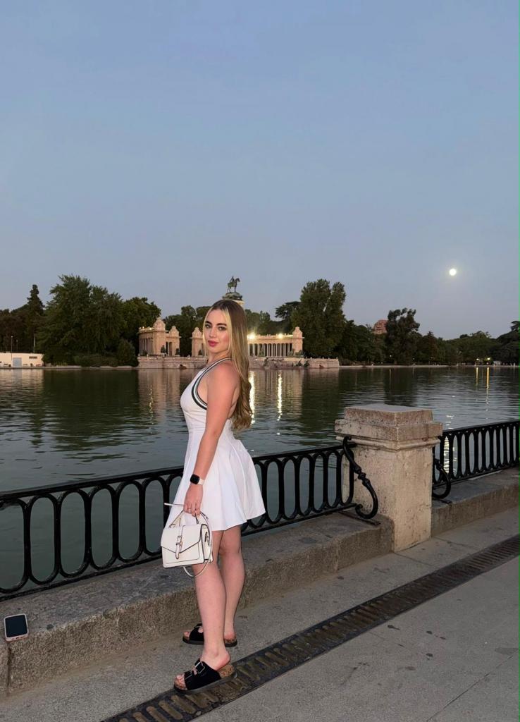 642988282: Chica busca chico en Ibiza