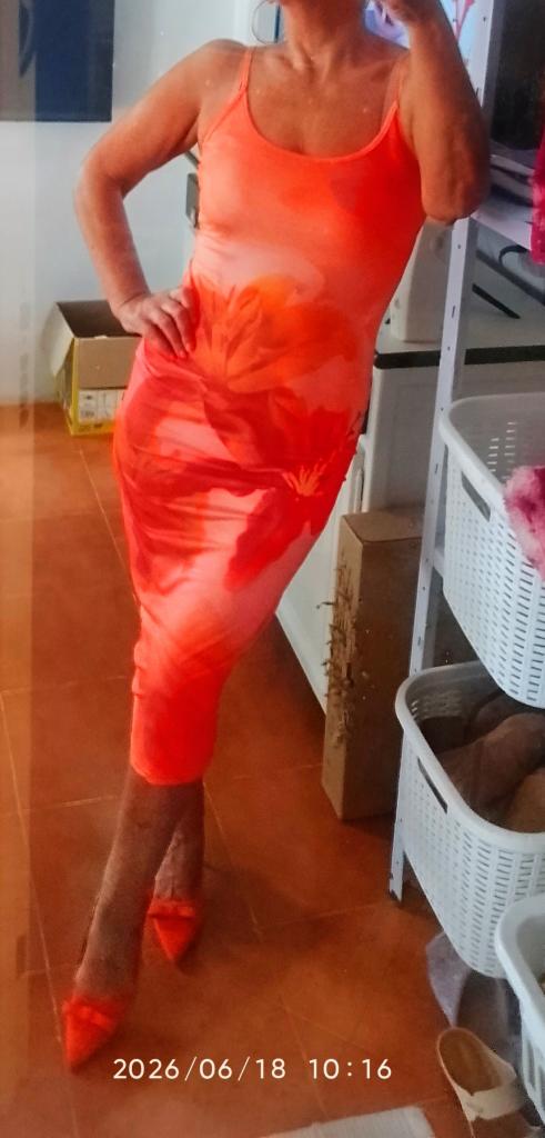 Chica busca chico en Alicante: 