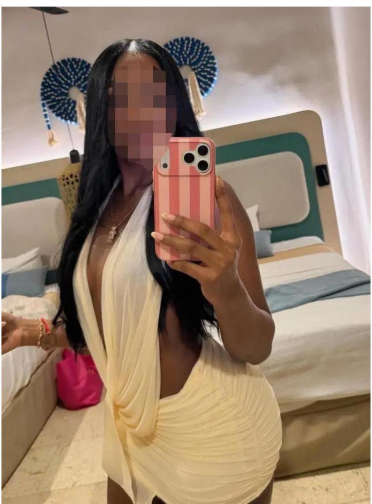 Chica busca chico en La Coruña: 