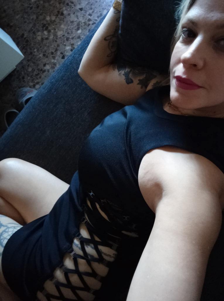 Chica busca chico en Valencia: 