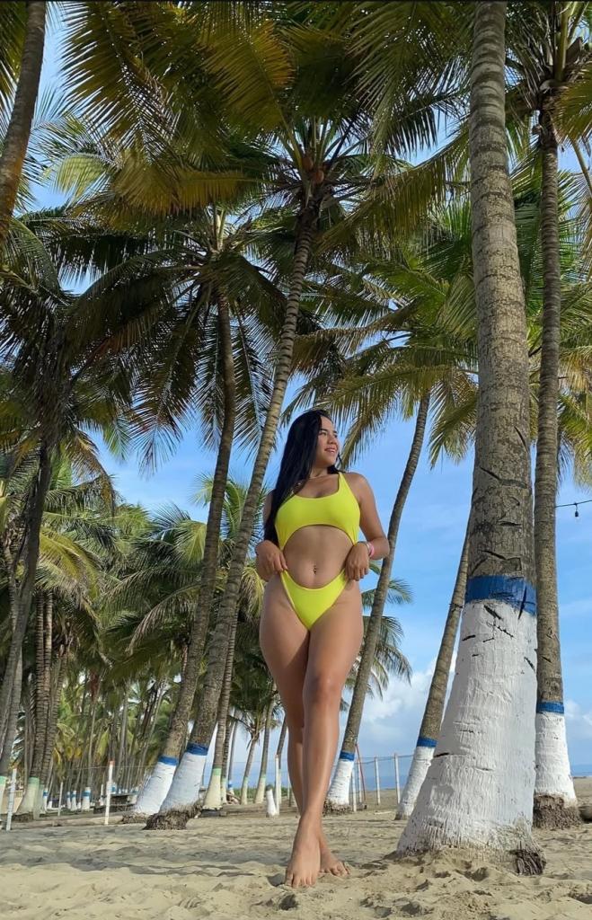 604382631: Chica busca chico en Madrid