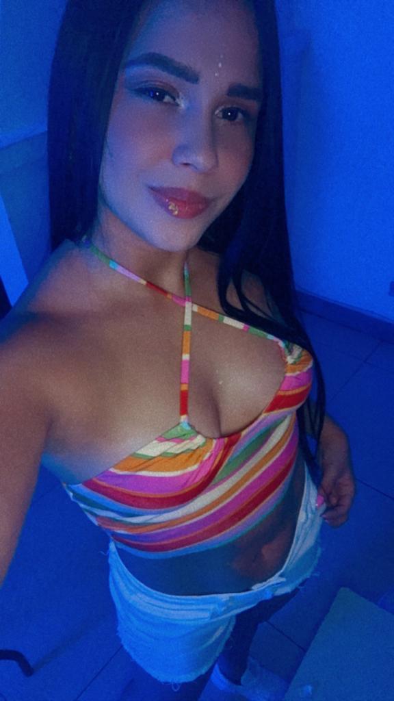 613882142: Chica busca chico en Alicante