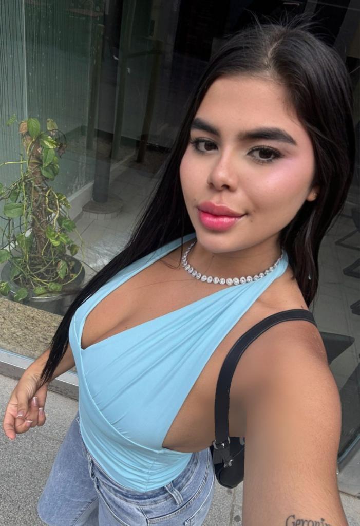 602503465: Chica busca chico en Barcelona