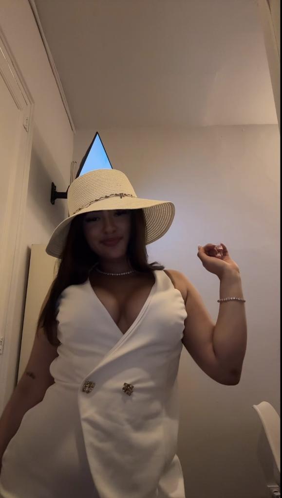 Chica busca chico en Barcelona: 