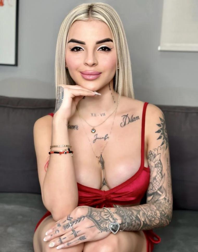 603900435: Chica busca chico en Gerona