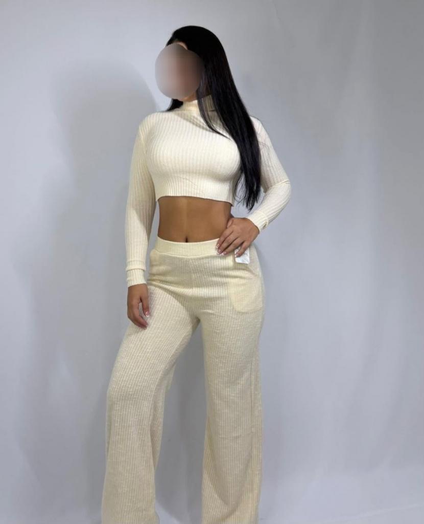 642987882: Chica busca chico en Tarragona
