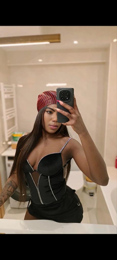 604161010: Chica busca chico en Murcia