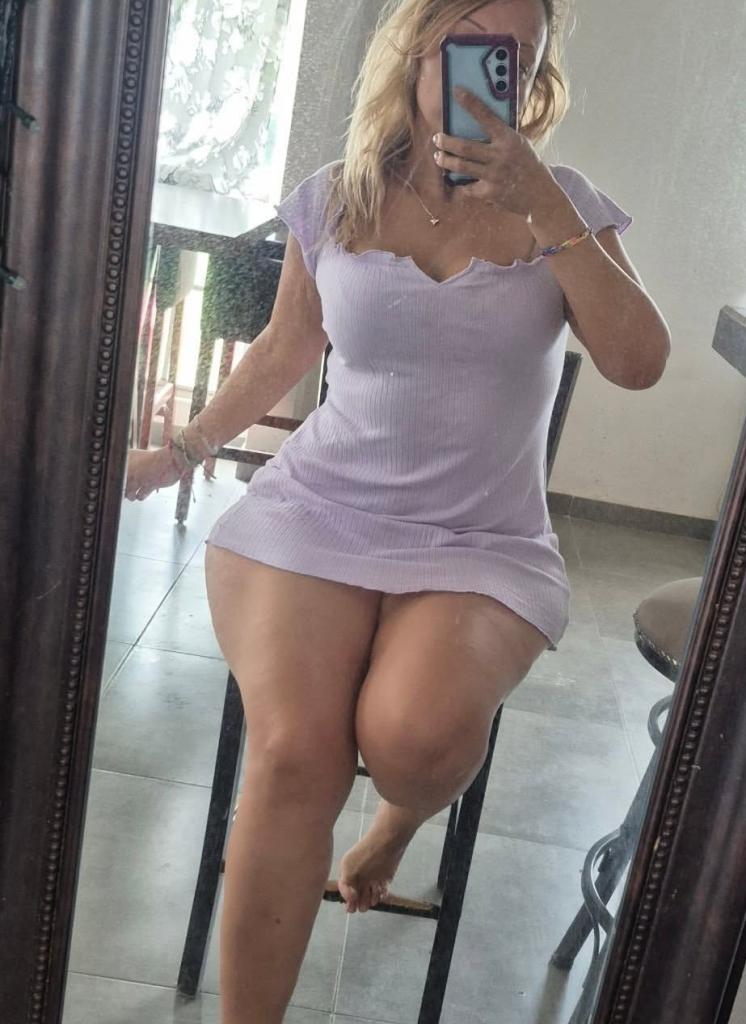 Chica busca chico en Lugo: 