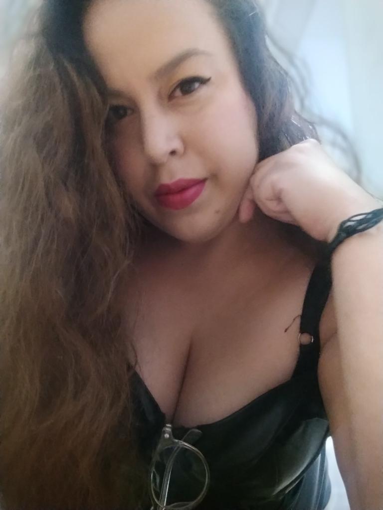 Chica busca chico en Madrid: 