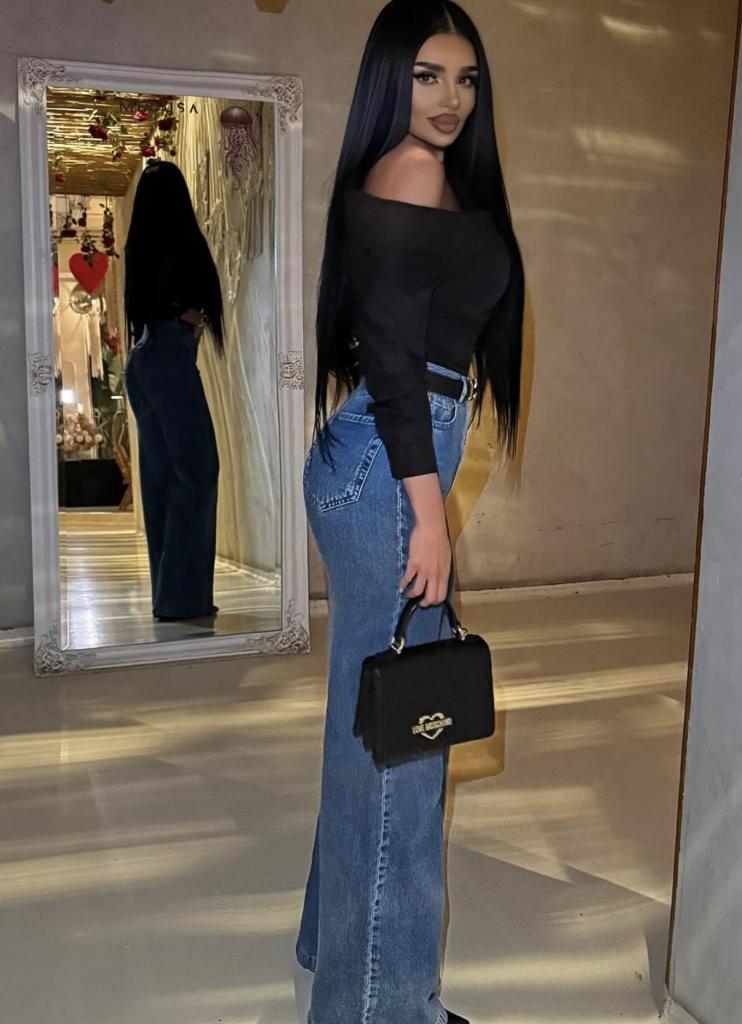 613290162: Chica busca chico en Málaga