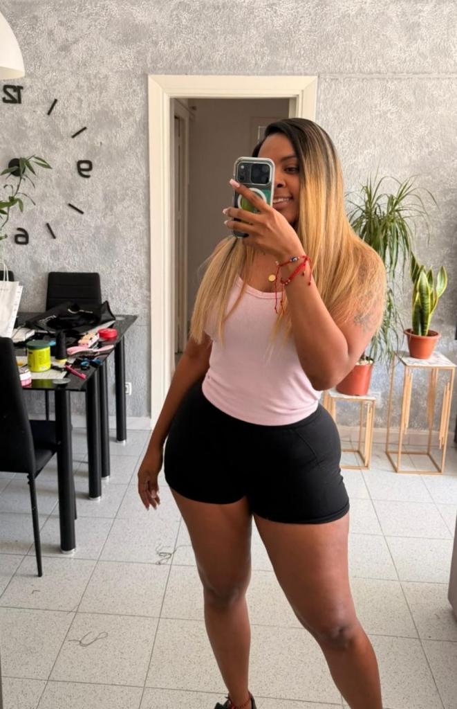 Chica busca chico en Barcelona: 