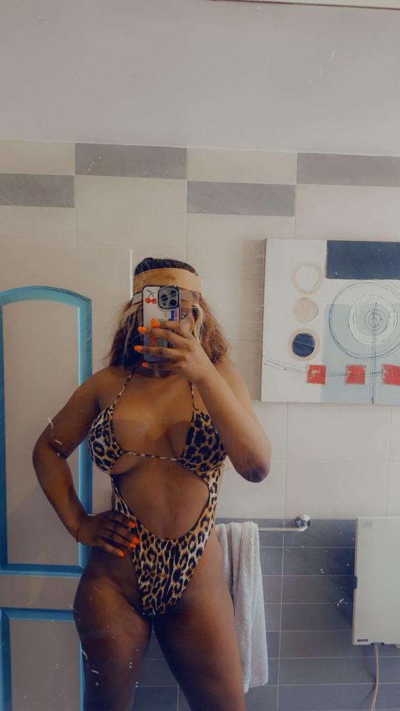 Chica busca chico en Sevilla: 